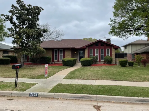 2109 Heather Hill Ln, Plano, TX 75075