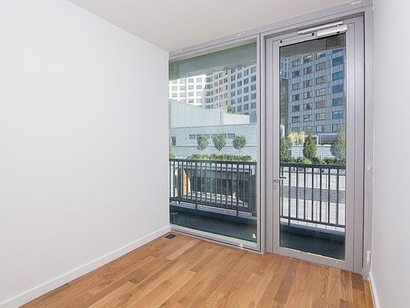 3rd image of 436 Albee Sq APT 7A