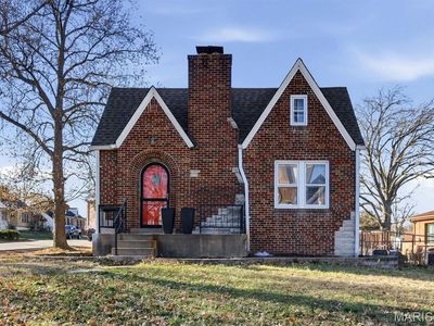8925 Eden Ave, Saint Louis, MO, 63123