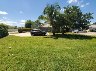 9099 SE Hobe Ridge Ave, Hobe Sound, FL 33455