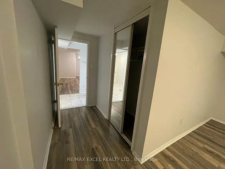 244 Demaine Cres #BASEMENT — Photo 13