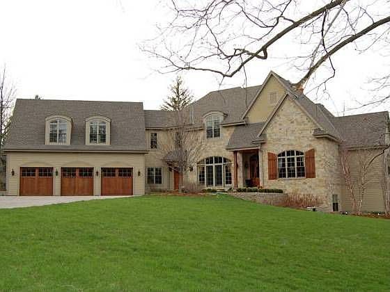 1st image of 3318 W Riverland Dr