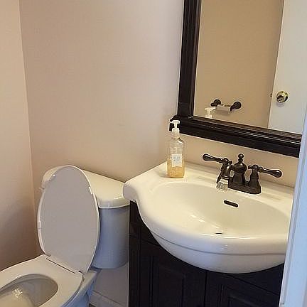 Main floor bathroom