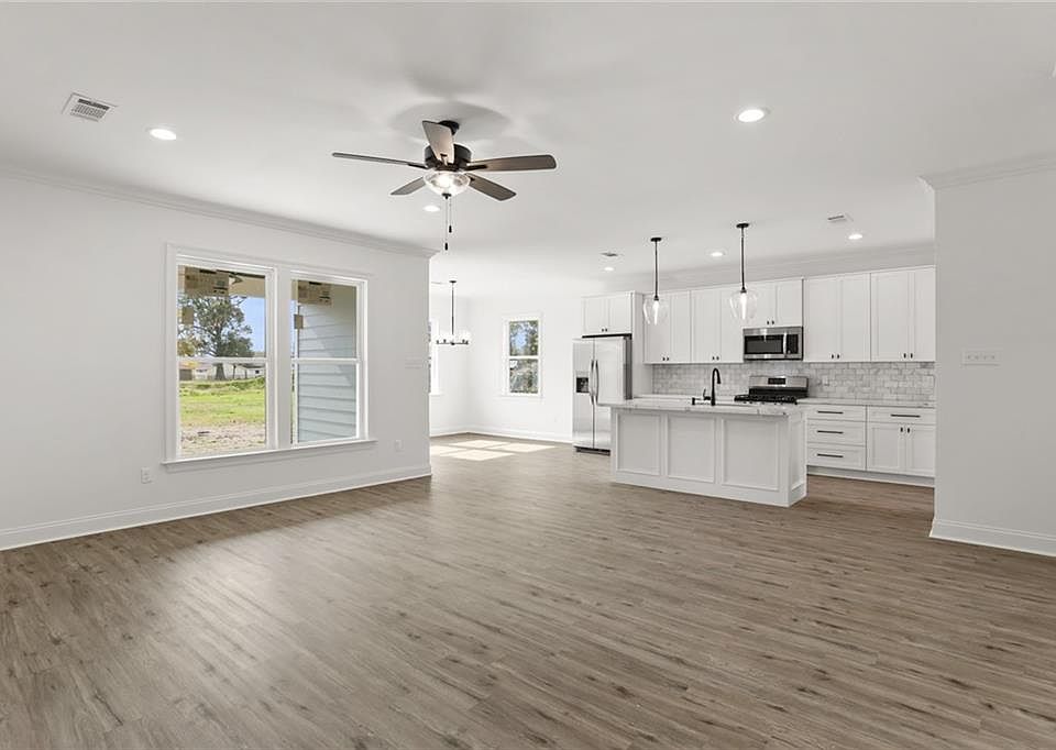 2621 Olivier St, Marrero, LA 70072 Zillow