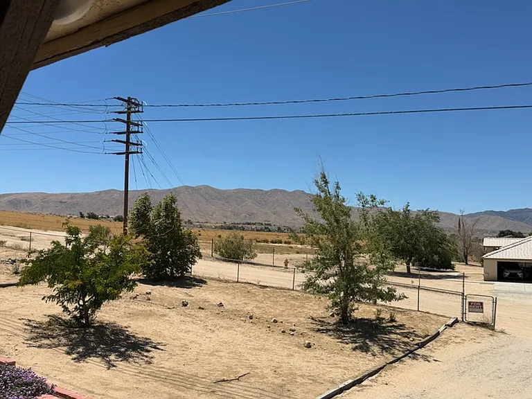 20276 Wren St — Photo 8