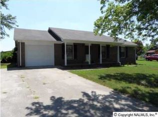 1015 Scott Rd, Hazel Green, AL 35750