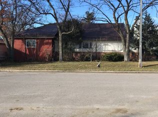 509 Maple St, Kadoka, SD 57543