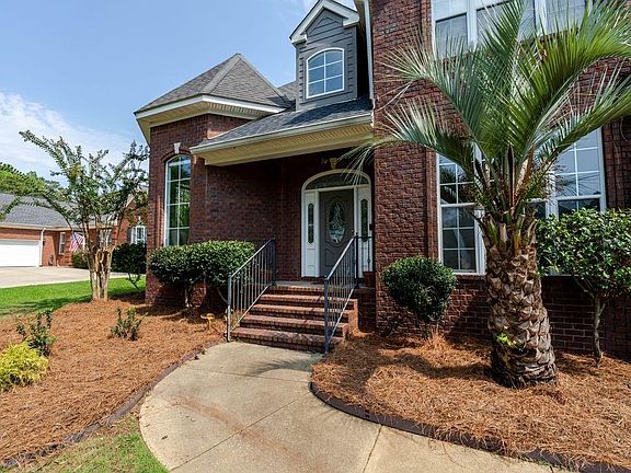 2nd image of 30466 Middle Creek Cir