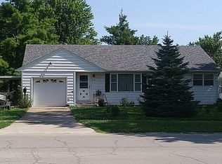 517 E Clinton St, Clinton, MO 64735