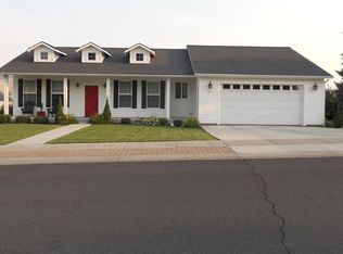 867 Indian Hills Dr, Moscow, ID 83843