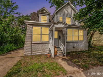1051 Alpine Ave NW, Grand Rapids, MI, 49504