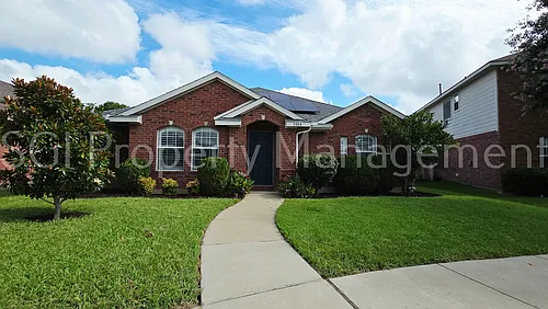 5004 Evergreen Dr Photo 1 5004 Evergreen Dr Photo 1