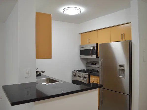 68 Bradhurst Avenue image 5 of 7