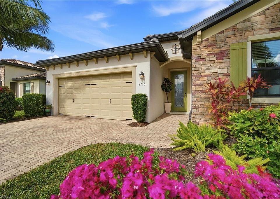 1st image of 9216 Woodhurst DR