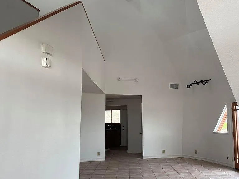 1403 Orchard Rd — Photo 18
