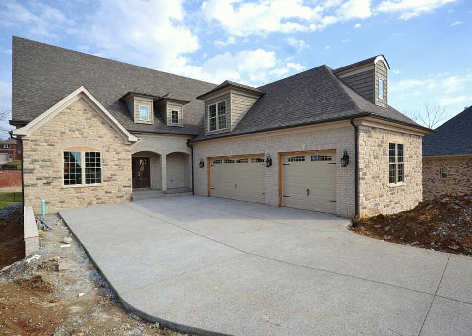 1st image of 600 Weymuth Pl