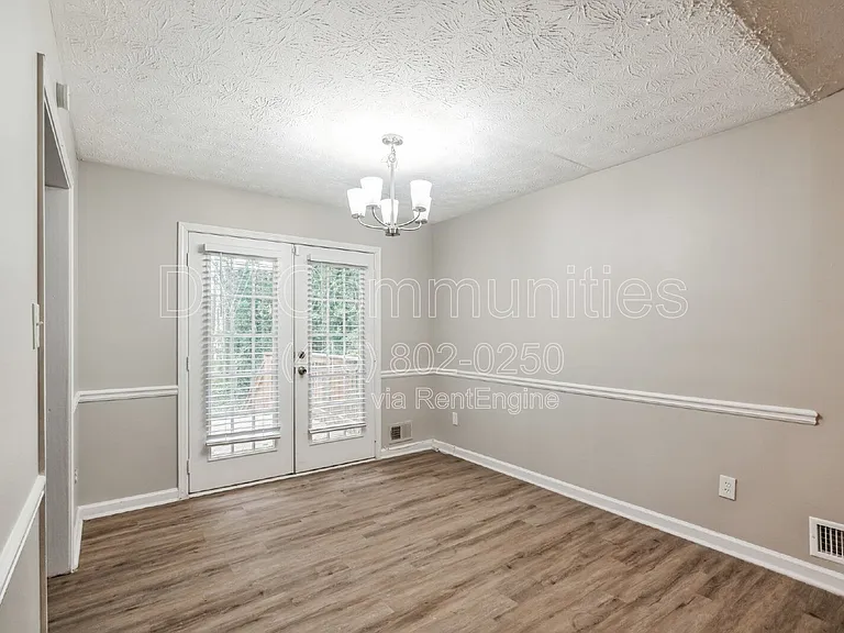 1605 Sugar Plum Dr SW — Photo 10