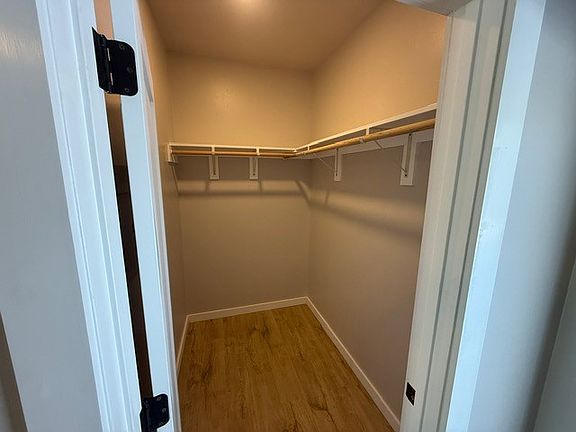 5th image of 159 Finn Ln