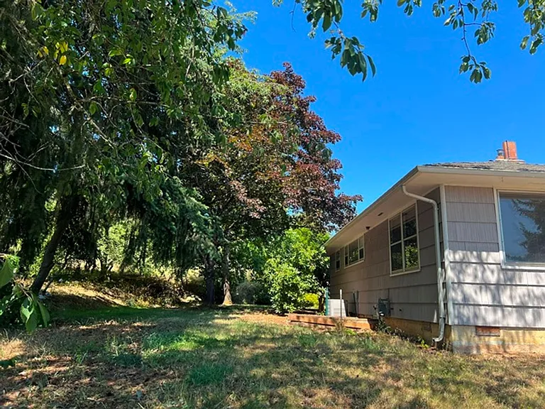 720 Orchard Heights Rd NW — Photo 49