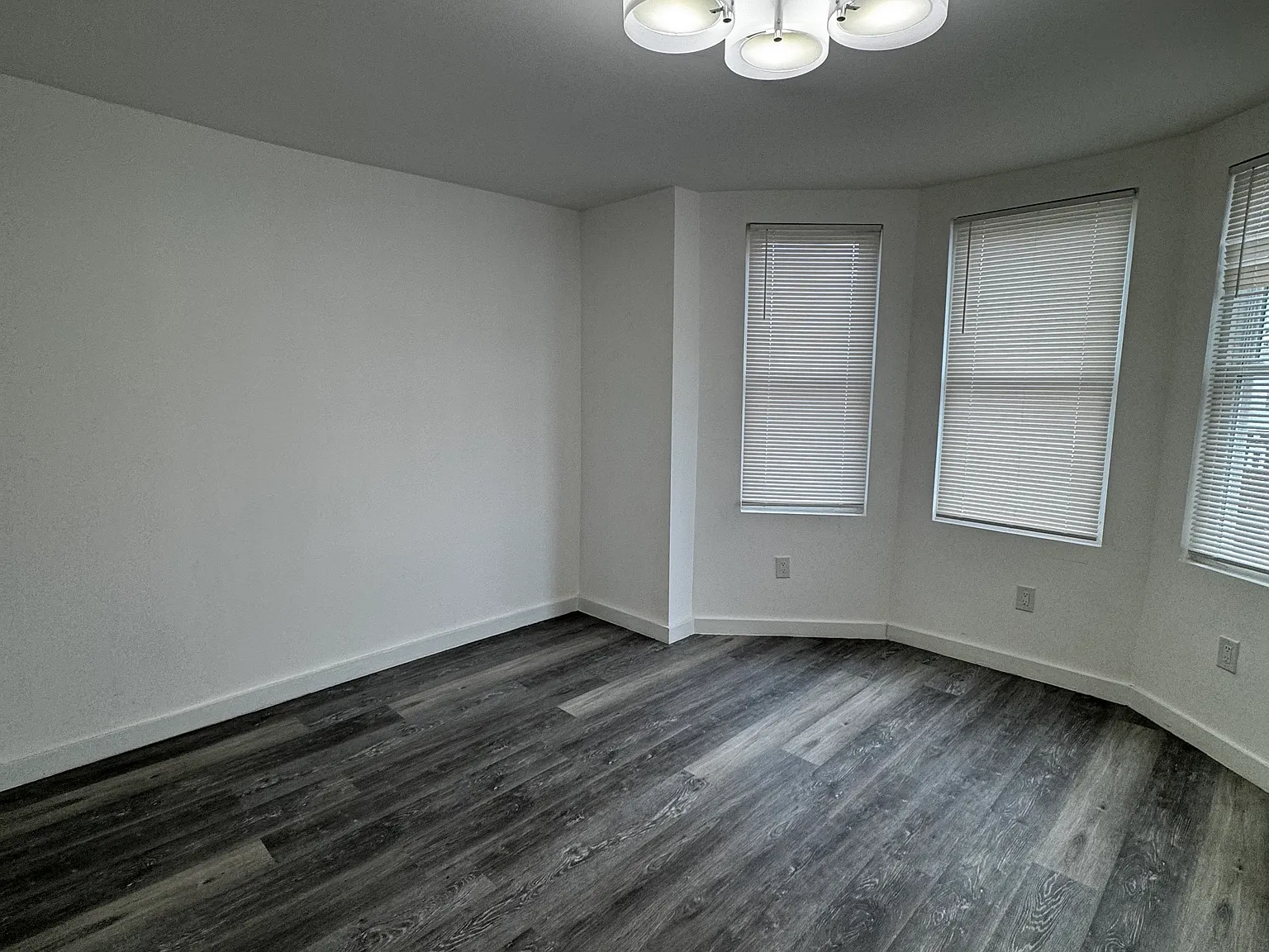 2 bed, $1,350 — Photo 2