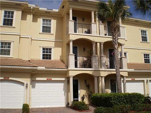 1st image of 12655 SE Old Cypress Dr