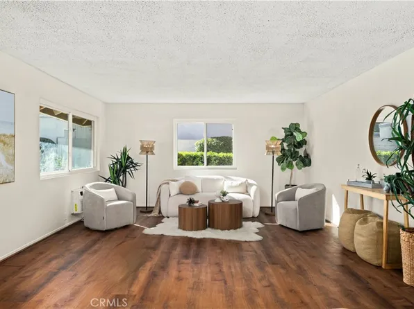 410 N Clark St APT H, Orange, CA 92868