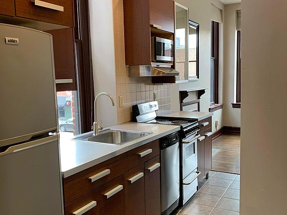 5th image of 12 W Poplar Ave APT 213
