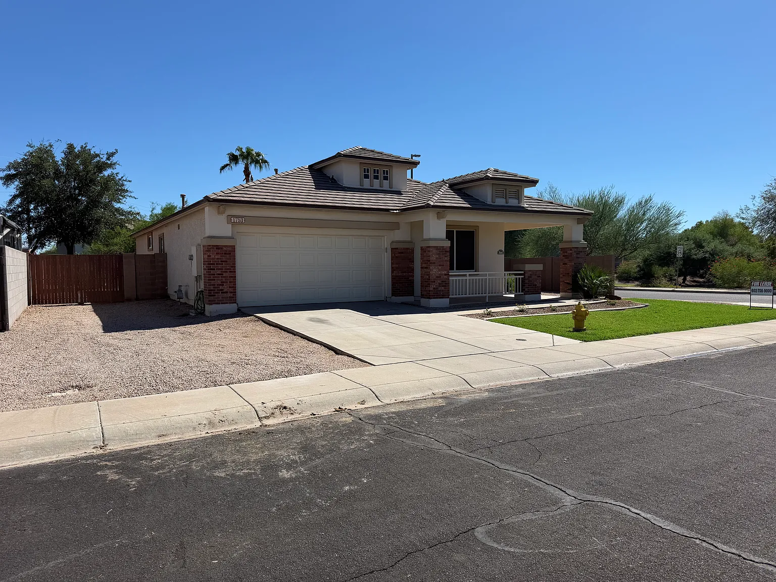 4 bed, 1850 sqft, $2,500 — Photo 2