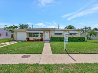 652 Eastwind Dr, North Palm Beach, FL 33408