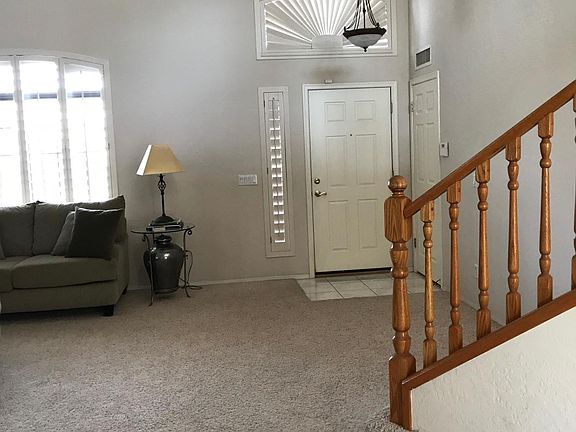 4th image of 1131 W Honeysuckle Ln