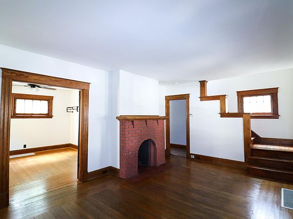 5th image of 2318 Moerlein Ave #1