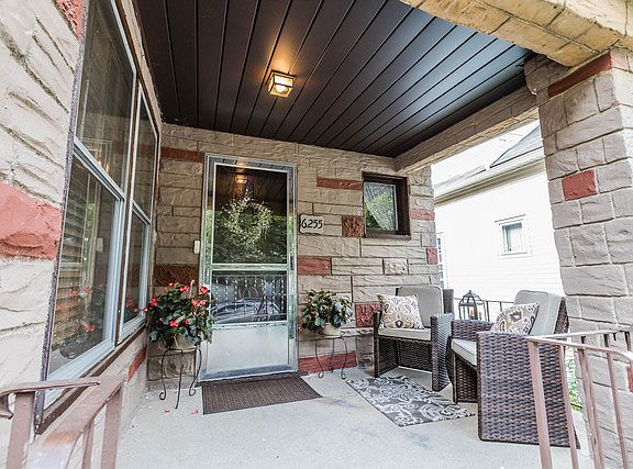 2nd image of 6255 W Cuyler Ave