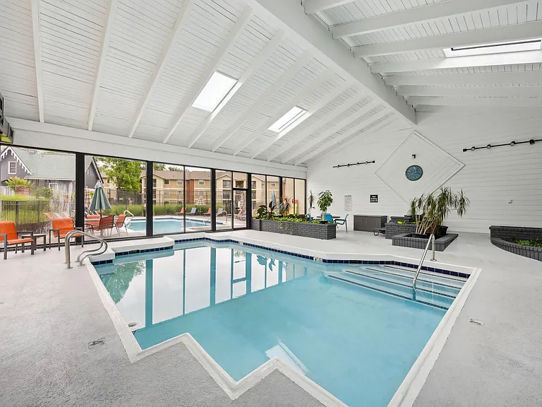 Cypress Pointe — Photo 18