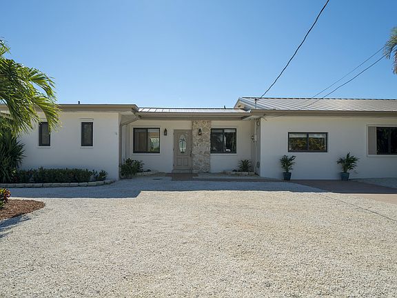 4th image of 21088 E 4th Ave