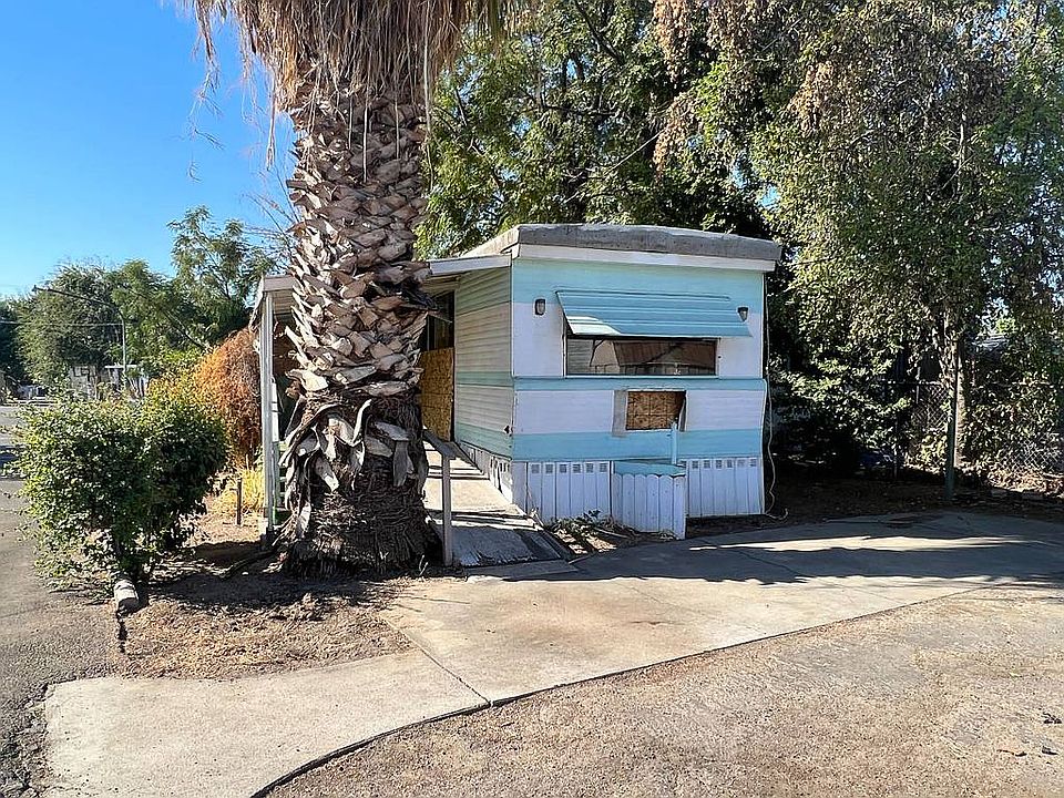2nd image of 510 Roberts Ln #32