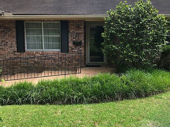 5th image of 1314 Greenwood Dr