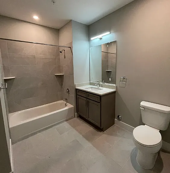 268 Main St #6 — Photo 6