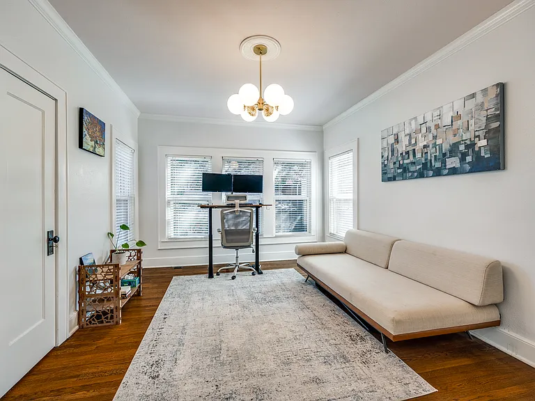 6915 Clayton Ave — Photo 12