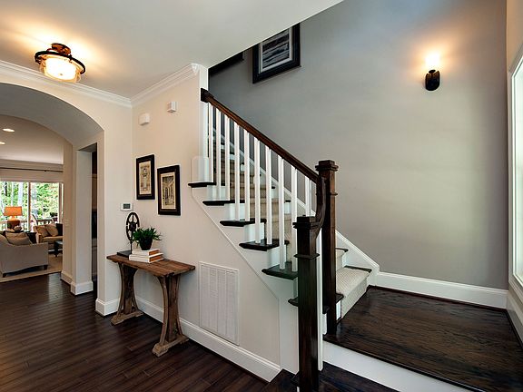 Brianna Foyer