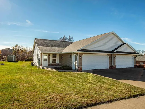 805 Heather Lane #B, Platteville, WI 53818