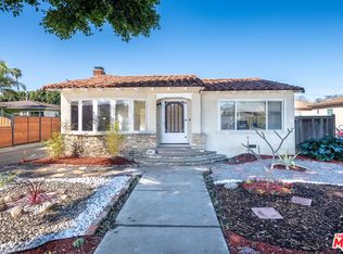 8939 Carson St, Culver City, CA 90232
