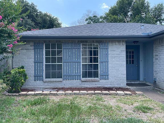 5th image of 18523 Andalusian Dr
