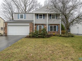 5713 Brooke Ln, Sylvania, OH 43560