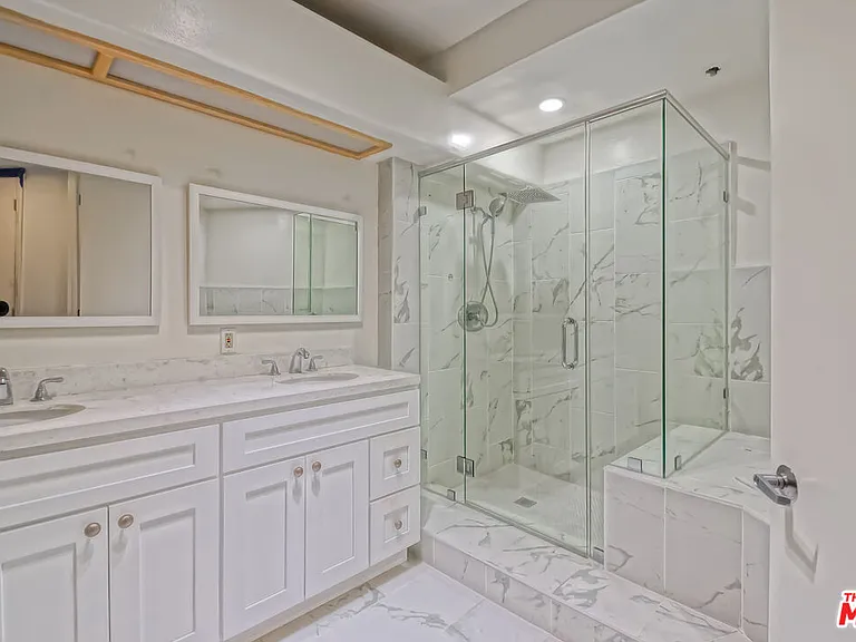 1875 S Beverly Glen Blvd #101 — Photo 15