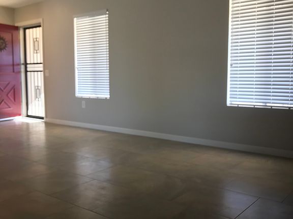 4th image of 10006 W Burns Dr