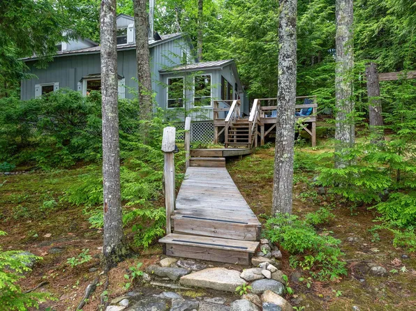 354 Bald Head Island E, Palermo, ME 04354