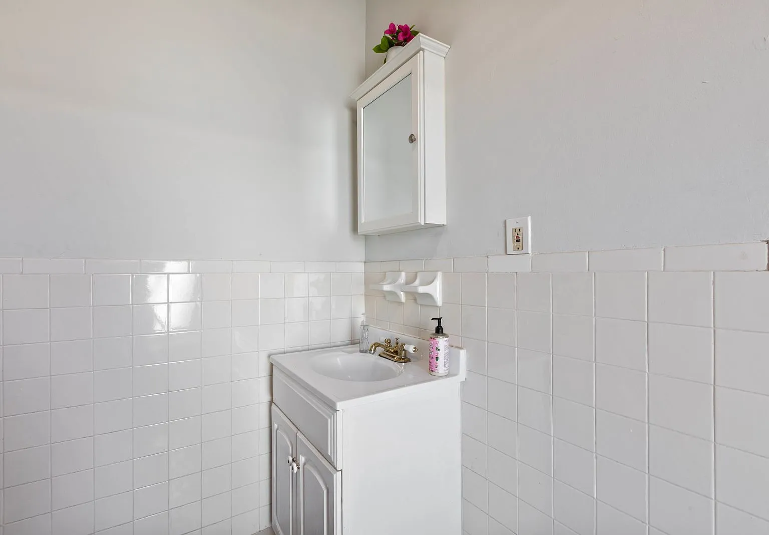 3 bed, 1488 sqft, $3,500 — Photo 3