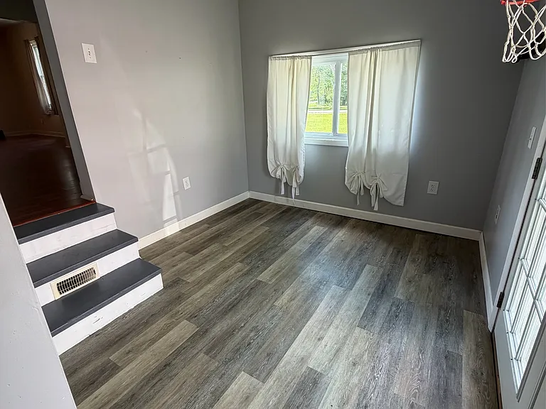 3423 Ellwood Rd — Photo 5