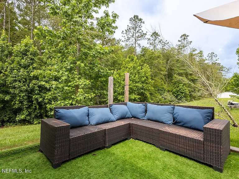 2446 Oak Stream Dr — Photo 34