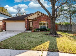 563 Rivergrove Dr, Houston, TX 77015